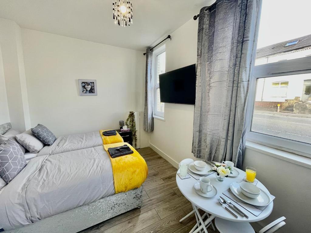 Cardiff City Centre Apartment- Penarth Road Eksteriør billede